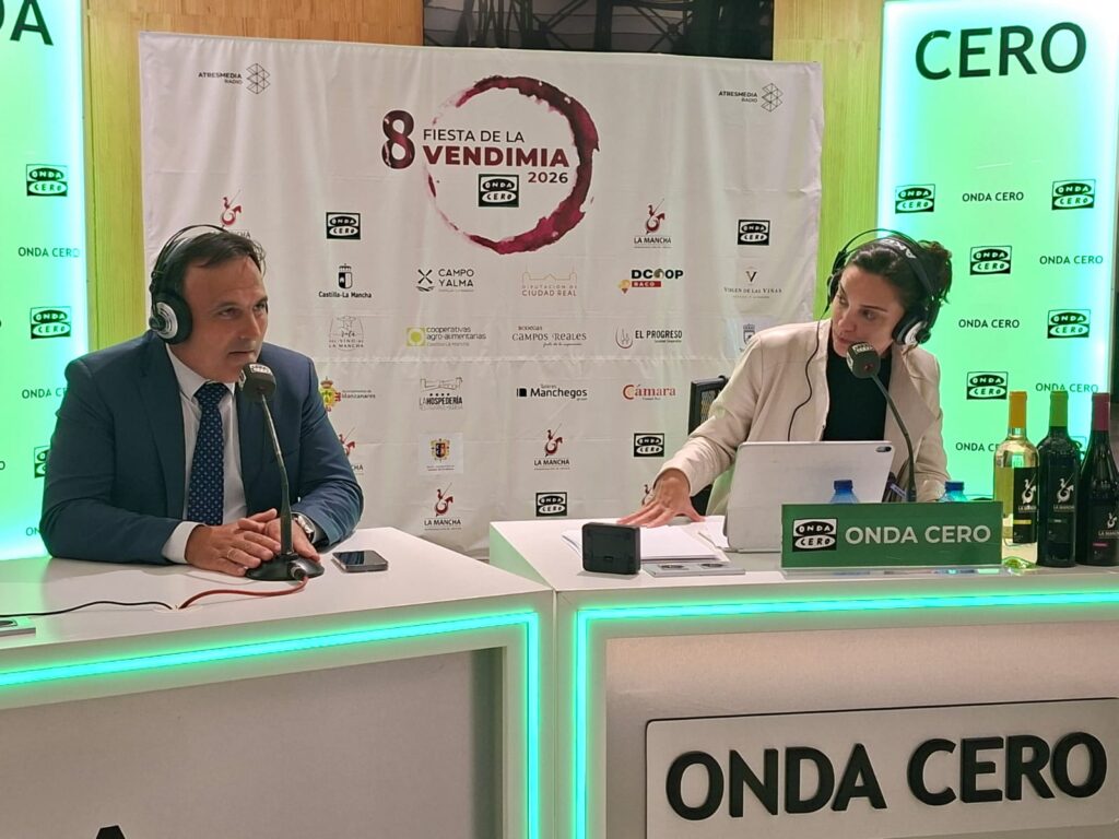 La brujula de Onda Cero entrevistando al Presidente del CRDO La Mancha